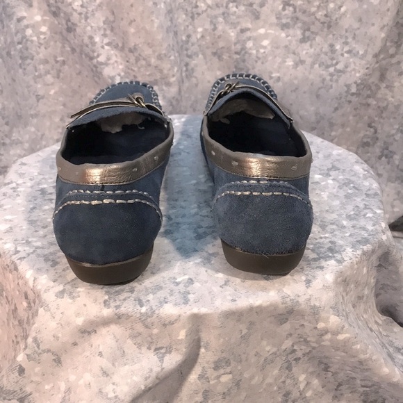 Women’s Navy Blue Suede Loafers Size 8 medium Brand New Clean Condition - Picture 4 of 7